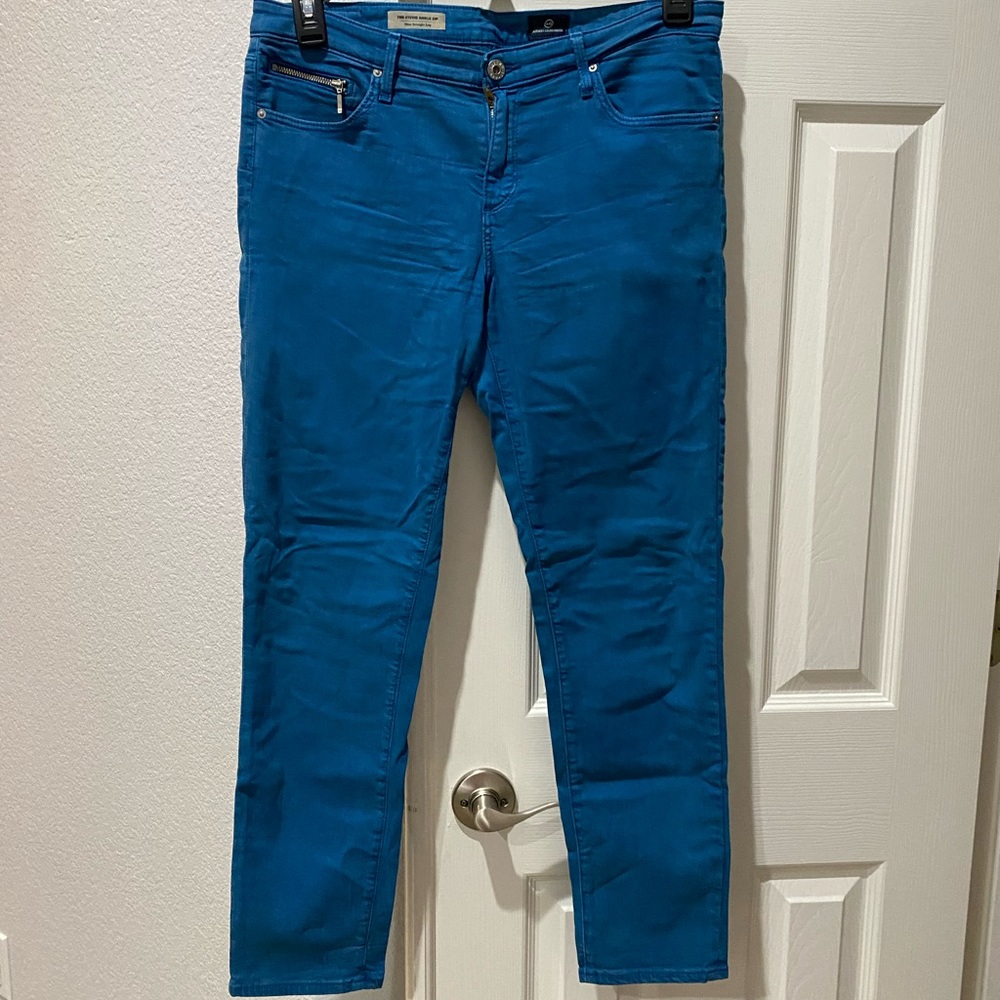 Pair if jeans